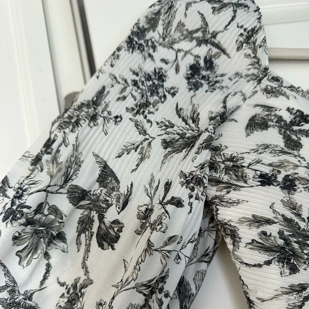 Express Top - Picture 3 of 5